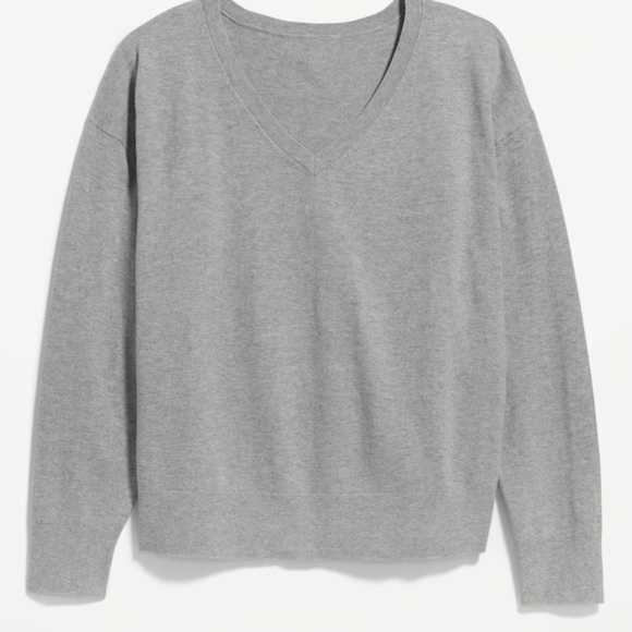 NWT OLD NAVY SoSoft Loose V-Neck Sweater Color: Heather Gray - Picture 1 of 7